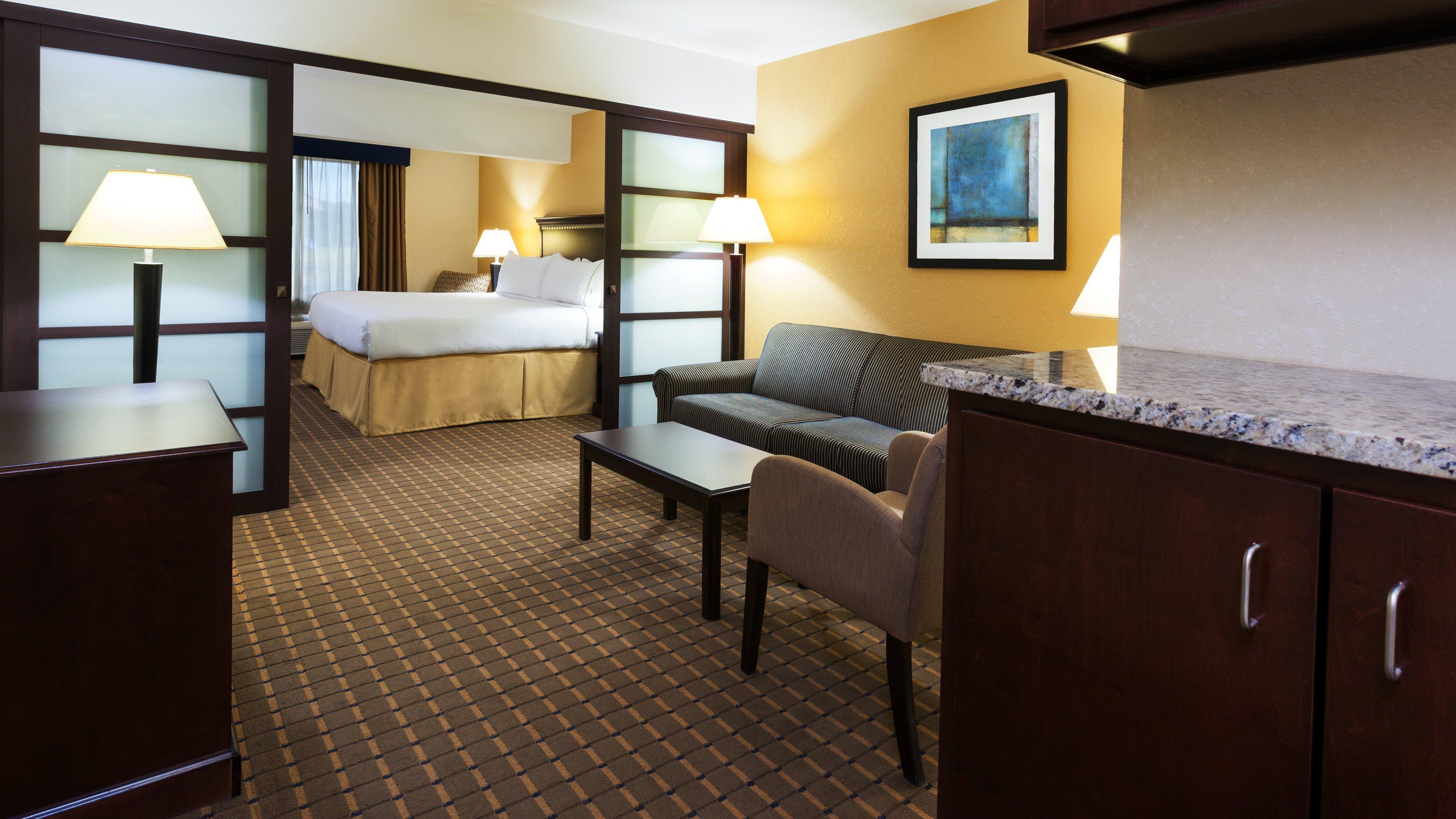 Holiday Inn Express And Suites Allentown West By Ihg Exteriör bild