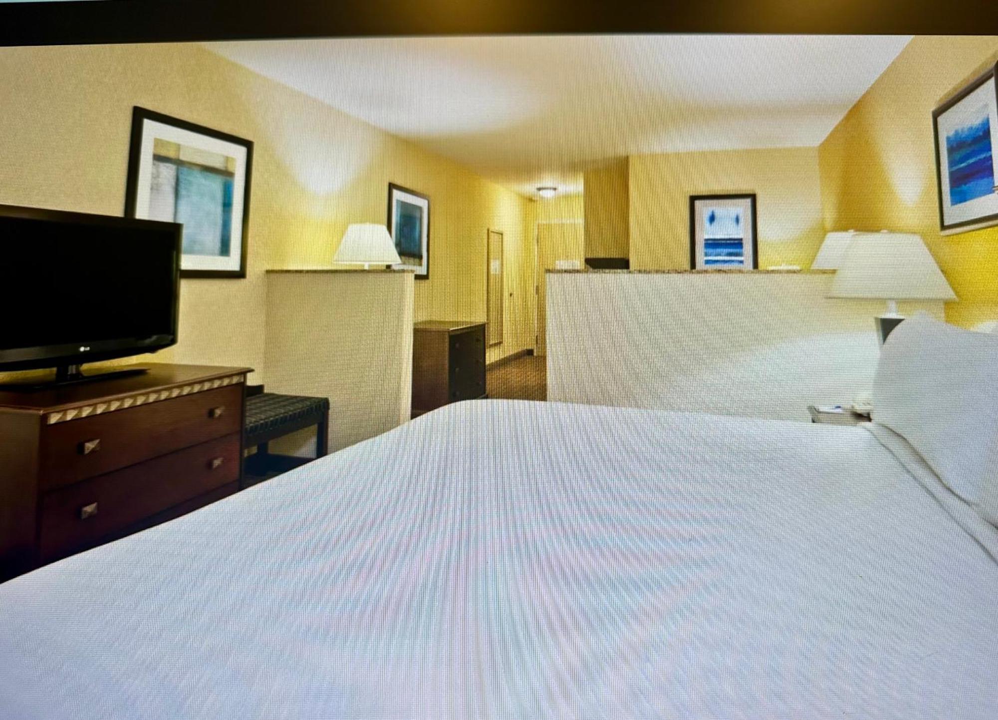 Holiday Inn Express And Suites Allentown West By Ihg Exteriör bild